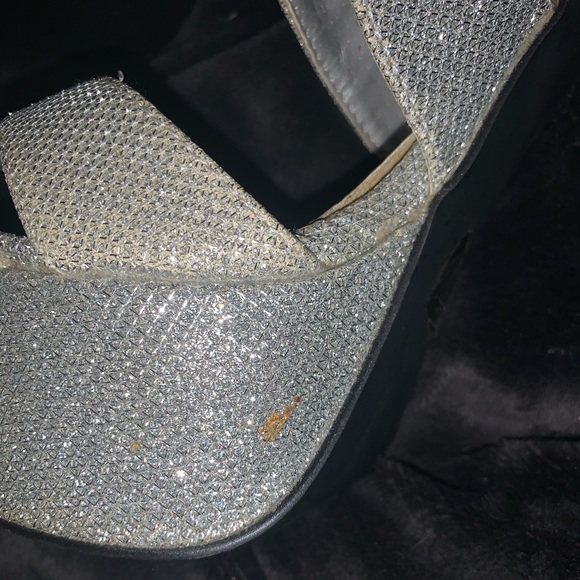 Shi by Journeys silver sparky heels - Picture 4 of 7